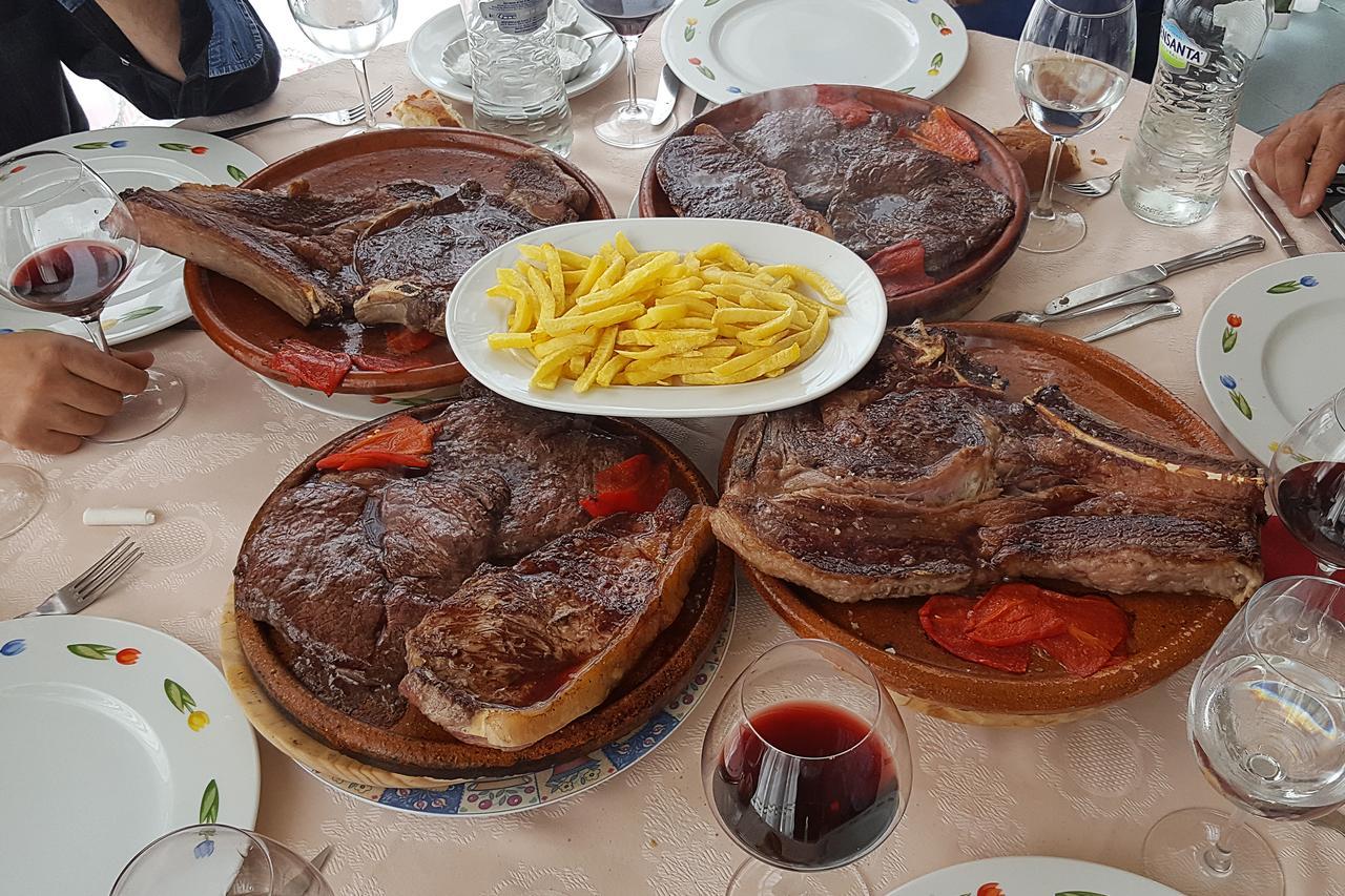 Hotel Avenida III Villadangos del Paramo Εξωτερικό φωτογραφία