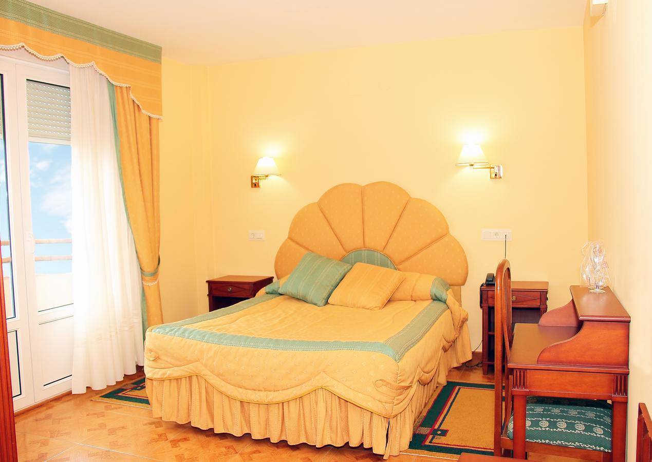 Hotel Avenida III Villadangos del Paramo Εξωτερικό φωτογραφία