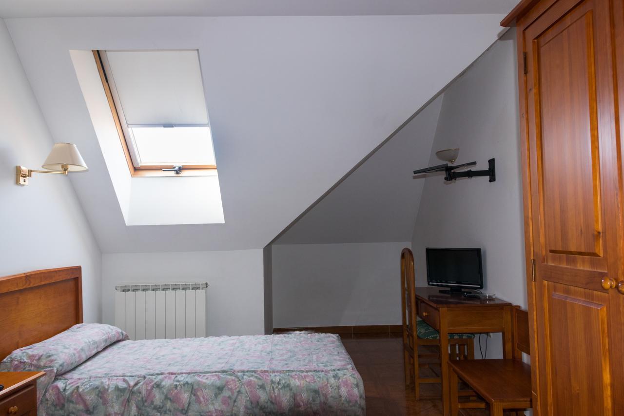 Hotel Avenida III Villadangos del Paramo Δωμάτιο φωτογραφία